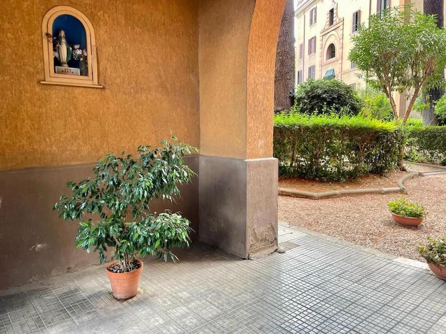 New - Comfortable Apt Porta Latina Rome Buitenkant foto